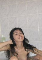 Люсьен соблазняет партнера своими титьками 7 фото Люсьен соблазняет партнера своими титьками 7 фото