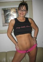 Зрелая женщина примеряет сексуальный костюм 14 фото Зрелая женщина примеряет сексуальный костюм 14 фото