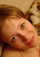 Голая мамка лежит в ванне и выпендривается перед камерой 3 фото Голая мамка лежит в ванне и выпендривается перед камерой 3 фото