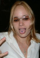 Лесбиянки в машине лижут киски друг дружки и трахают их пальцами 4 фото Лесбиянки в машине лижут киски друг дружки и трахают их пальцами 4 фото