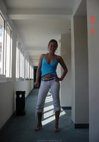 Красивые попки молодых девушек в стрингах 19 фото Красивые попки молодых девушек в стрингах 19 фото