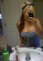 Подборка девок, делающих селфи перед зеркалом 11 фото Подборка девок, делающих селфи перед зеркалом 11 фото