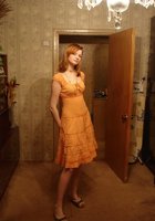 Ночное обнажение рыженькой красотки в полумрачной спальне 12 фото Ночное обнажение рыженькой красотки в полумрачной спальне 12 фото