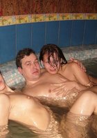 Свингеры развлекаются в сауне 20 фото Свингеры развлекаются в сауне 20 фото