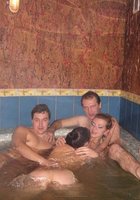 Свингеры развлекаются в сауне 32 фото Свингеры развлекаются в сауне 32 фото