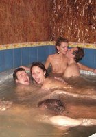 Свингеры развлекаются в сауне 22 фото Свингеры развлекаются в сауне 22 фото