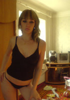 Стройная красотка показывает вагину, анус и милые сиськи 7 фото Стройная красотка показывает вагину, анус и милые сиськи 7 фото