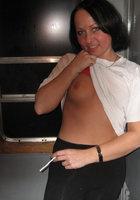 Телка нежно отсасывает мужику в купе поезда 15 фото Телка нежно отсасывает мужику в купе поезда 15 фото