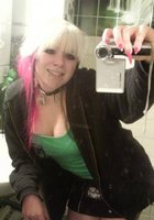 Куколки делают селфи при помощи зеркала 8 фото Куколки делают селфи при помощи зеркала 8 фото