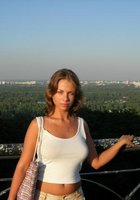 Колоритная девушка позирует голой в ночном лесу 11 фото Колоритная девушка позирует голой в ночном лесу 11 фото