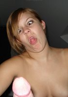 Баба не захотела сосать, ей нравится позировать голой 7 фото Баба не захотела сосать, ей нравится позировать голой 7 фото