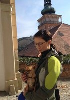 Супруга одевается и завтракает перед прогулкой 3 фото Супруга одевается и завтракает перед прогулкой 3 фото