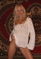 Большегрудые дамы дразнят видом голых сисек 3 фото Большегрудые дамы дразнят видом голых сисек 3 фото