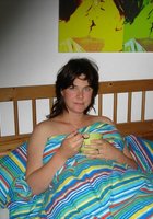 Беременная брюнетка демонстрирует голое тело с утра 6 фото Беременная брюнетка демонстрирует голое тело с утра 6 фото