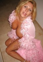 Зрелая женщина не скрывает большие дойки и крупную задницу 8 фото Зрелая женщина не скрывает большие дойки и крупную задницу 8 фото