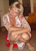 Страстные телки сняли трусики и показали пилотки 24 фото Страстные телки сняли трусики и показали пилотки 24 фото