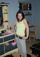 Голые селфи и снимки носатой брюнетки на новый iphone 21 фото Голые селфи и снимки носатой брюнетки на новый iphone 21 фото