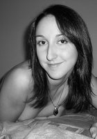 Голые селфи и снимки носатой брюнетки на новый iphone 7 фото Голые селфи и снимки носатой брюнетки на новый iphone 7 фото