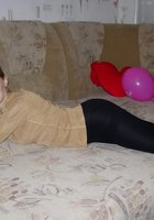 Девушка устроила дома эротическую фотосессию 18 фото Девушка устроила дома эротическую фотосессию 18 фото