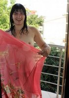 Крестьянка развлекается в доме и на природе 17 фото Крестьянка развлекается в доме и на природе 17 фото