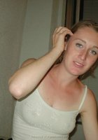 Женщина в ночнушке делает минет мужу 5 фото Женщина в ночнушке делает минет мужу 5 фото