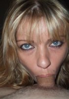 Сероглазая партнерша отсасывает мужчине голой 4 фото Сероглазая партнерша отсасывает мужчине голой 4 фото