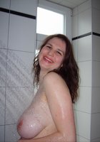 Пухлая брюнетка развлекается с любовником 11 фото Пухлая брюнетка развлекается с любовником 11 фото