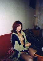 Красавица встречает Новый Год в сетчатом костюме 2 фото Красавица встречает Новый Год в сетчатом костюме 2 фото