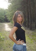 Во время прогулки на природе девушка нашла член для минета 6 фото Во время прогулки на природе девушка нашла член для минета 6 фото