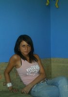 Во время прогулки на природе девушка нашла член для минета 5 фото Во время прогулки на природе девушка нашла член для минета 5 фото