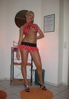 Возбужденные пилотки симпатичных девок крупным планом 20 фото Возбужденные пилотки симпатичных девок крупным планом 20 фото