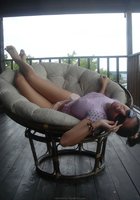 Гламурная светская львица показывает свою грудь и ножки 21 фото Гламурная светская львица показывает свою грудь и ножки 21 фото