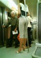 Развратницы демонстрируют сочные попки 32 фото Развратницы демонстрируют сочные попки 32 фото