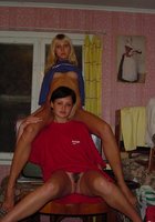 Домохозяйки раздеваются для своих кавалеров 38 фото Домохозяйки раздеваются для своих кавалеров 38 фото