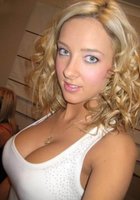 Грудастые чики после похода в ночной клуб 10 фото Грудастые чики после похода в ночной клуб 10 фото