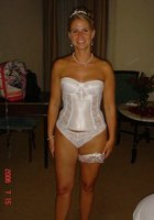 Привлекательные девки в сексуальных нарядах 5 фото Привлекательные девки в сексуальных нарядах 5 фото