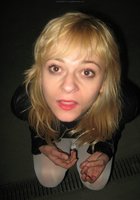 Блондинка не стесняется развратничать за пределами дома 14 фото Блондинка не стесняется развратничать за пределами дома 14 фото