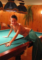 Стройная фифочка позирует в сауне в голом виде 12 фото Стройная фифочка позирует в сауне в голом виде 12 фото