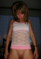 Мужик пихает свой член в рот и пизду девке 5 фото Мужик пихает свой член в рот и пизду девке 5 фото