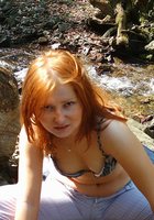 Рыжая телка захотела оголится на природе 5 фото Рыжая телка захотела оголится на природе 5 фото