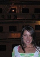 Игривая невеста с упругой попкой позирует в спальне в белых чулках 3 фото Игривая невеста с упругой попкой позирует в спальне в белых чулках 3 фото