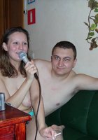 Частная эротика с мамкой любящей позировать в стиле ню 3 фото Частная эротика с мамкой любящей позировать в стиле ню 3 фото