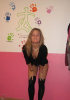 Болельщица развлекается в своей спальне 6 фото Болельщица развлекается в своей спальне 6 фото