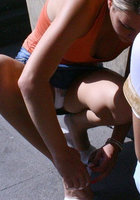 Красивые цыпочки вышли на прогулку по городу 5 фото Красивые цыпочки вышли на прогулку по городу 5 фото