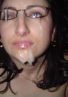 Парни с удовольствием кончают на лицо своих подруг 10 фото Парни с удовольствием кончают на лицо своих подруг 10 фото