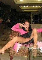 Подборка снимков того что у девушек гуляющих на улице под юбкой 2 фото Подборка снимков того что у девушек гуляющих на улице под юбкой 2 фото