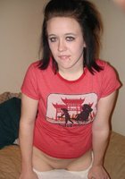 Пышная брюнетка ласкает клитор через белые трусики 15 фото Пышная брюнетка ласкает клитор через белые трусики 15 фото