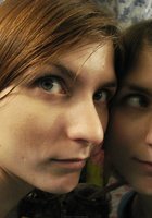 Рыжеволосая бестия занимается гимнастикой в комнате 1 фото Рыжеволосая бестия занимается гимнастикой в комнате 1 фото