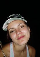 Нежная дамочка искренне улыбается 3 фото Нежная дамочка искренне улыбается 3 фото