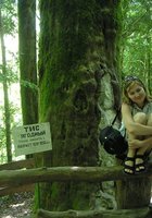 Молодая девушка хвастается откровенными снимками с голыми дойками на отдыхе 15 фото Молодая девушка хвастается откровенными снимками с голыми дойками на отдыхе 15 фото